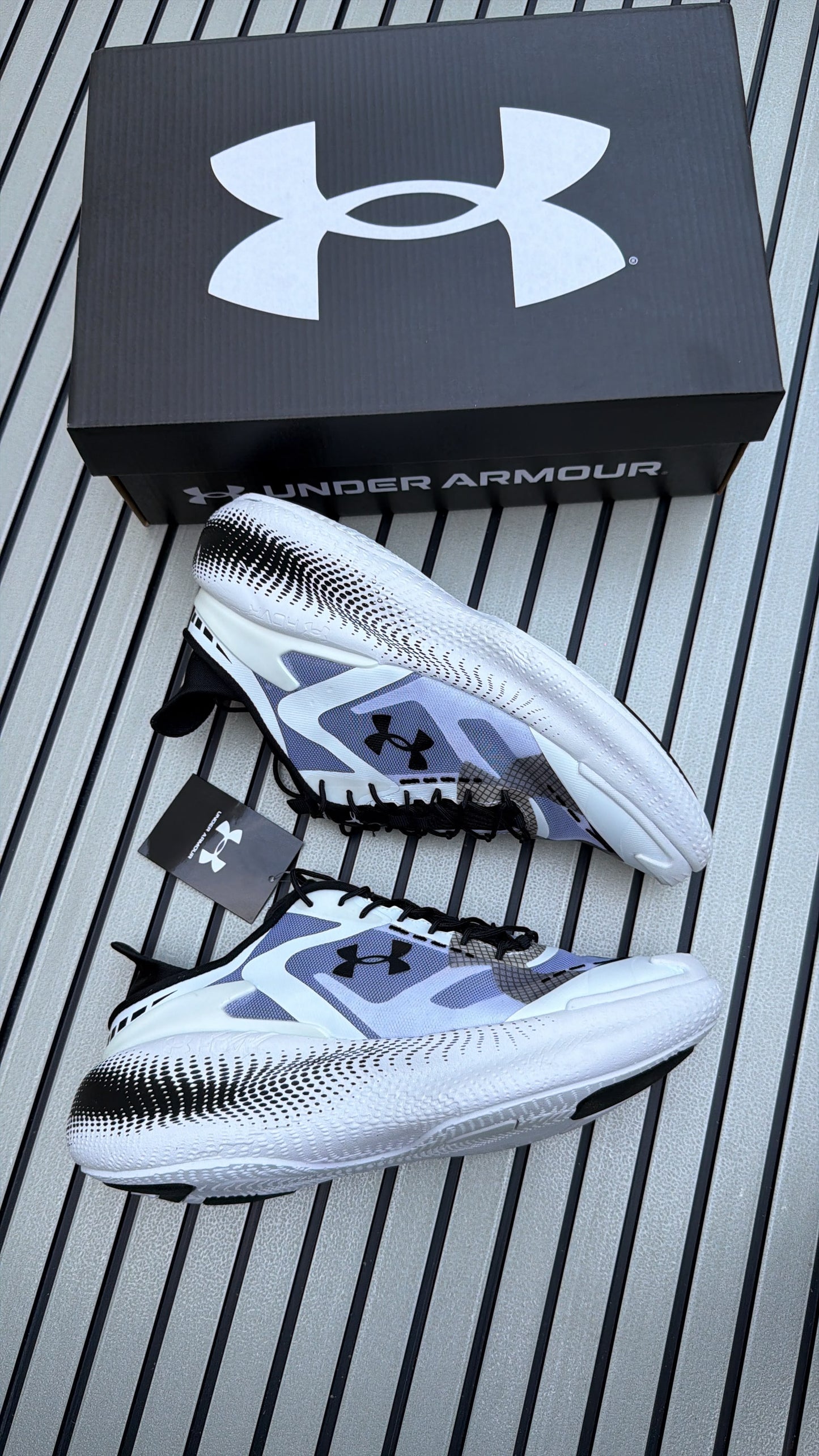 UNDER ARMOUR ECHO SLIPSPEED