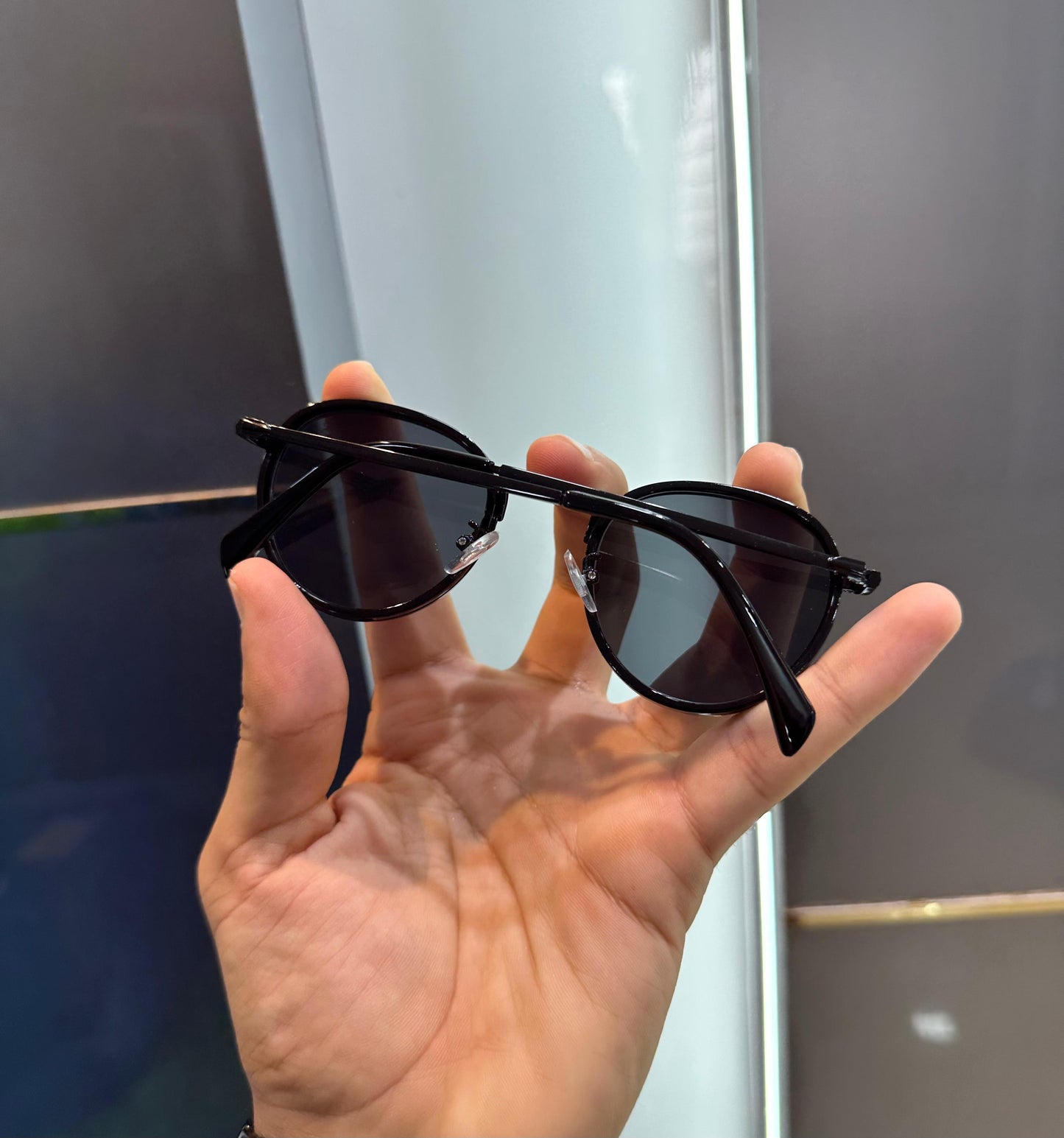 DAVID BECKHAM SUNGLASS