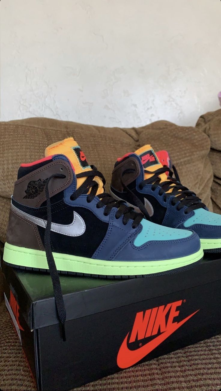 AIR JORDAN 1 HIGH BIO HACK