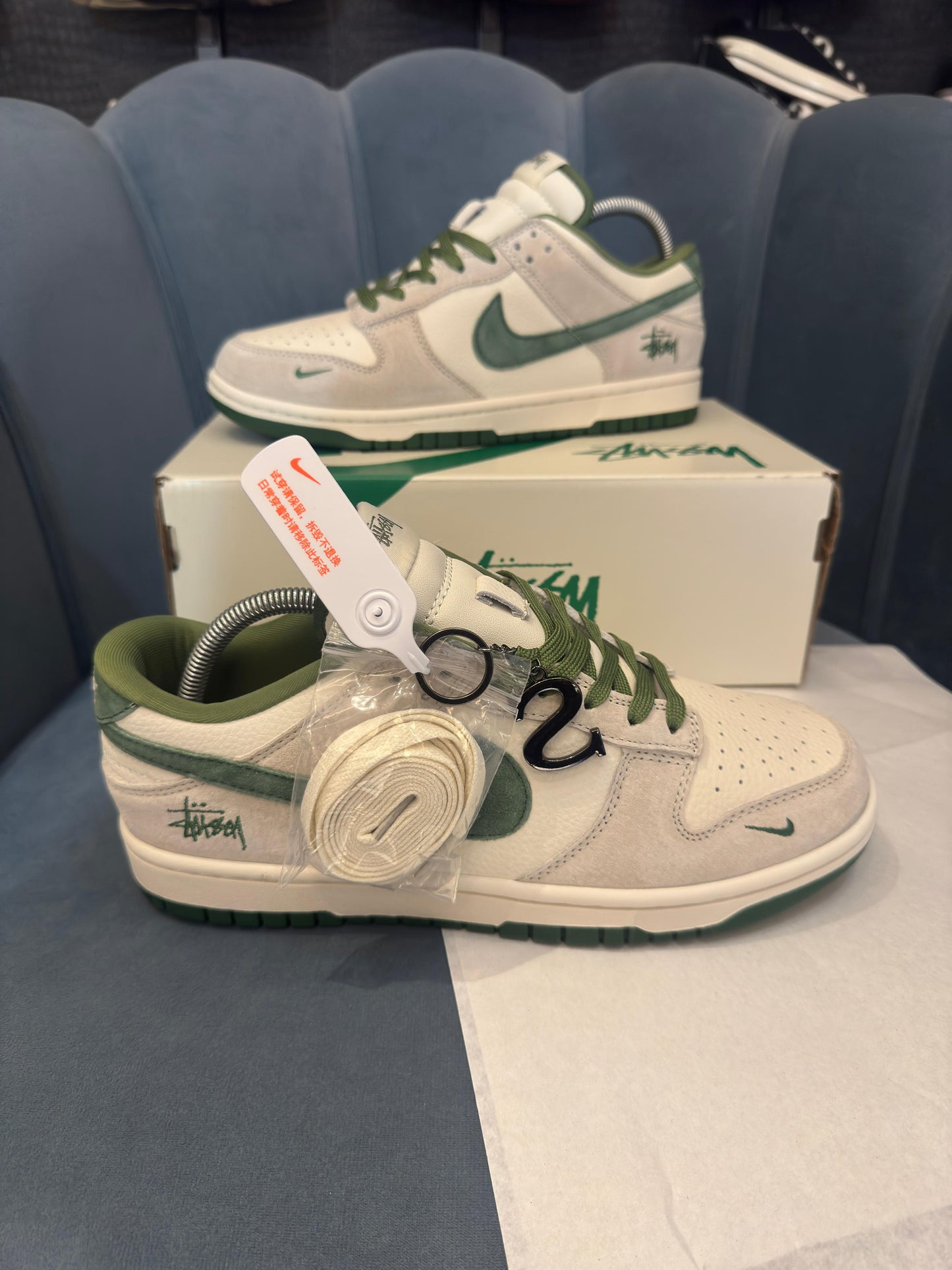 NIKE SB DUNK STUSSY LOW