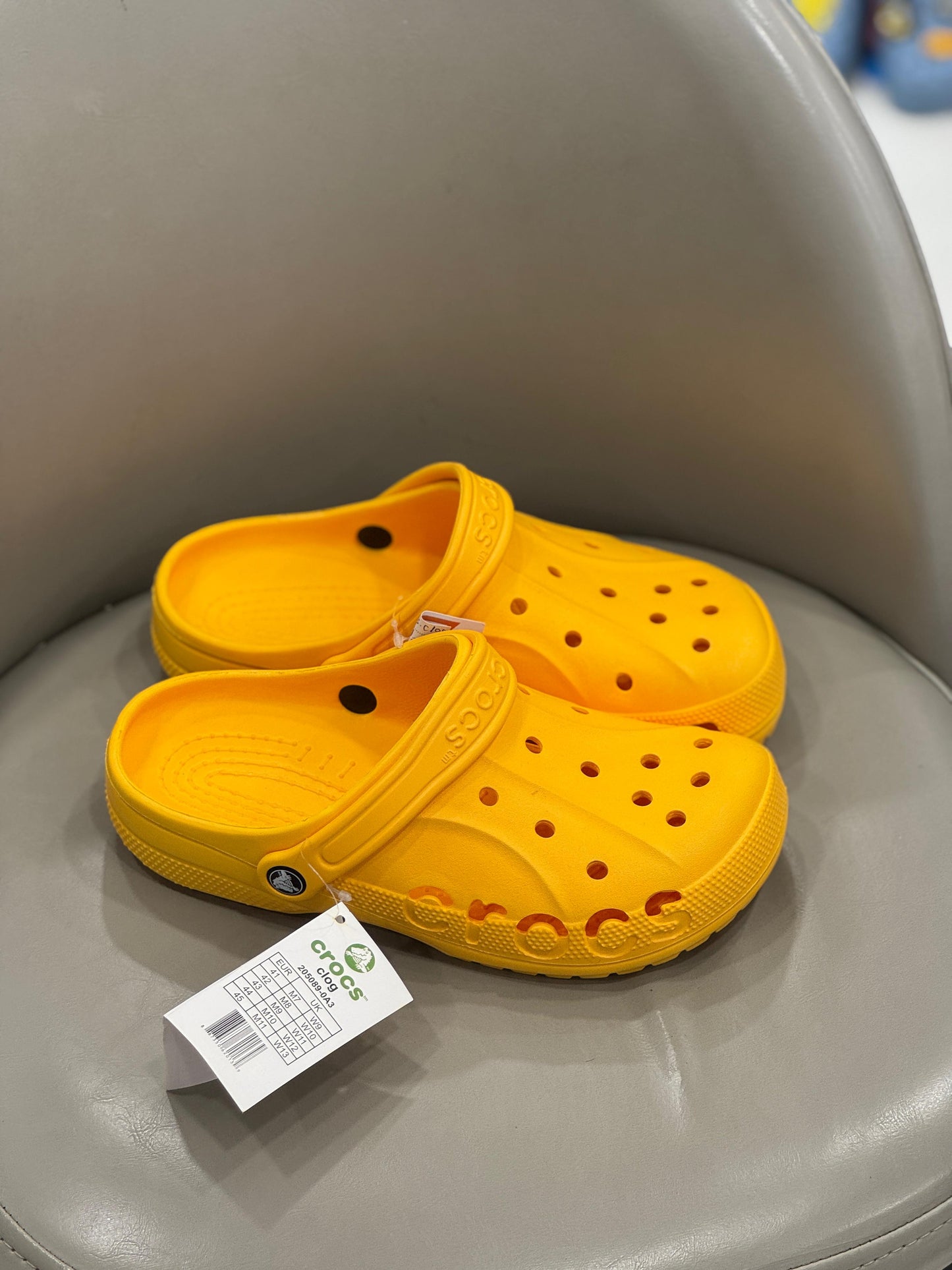 CROCS CLOGS