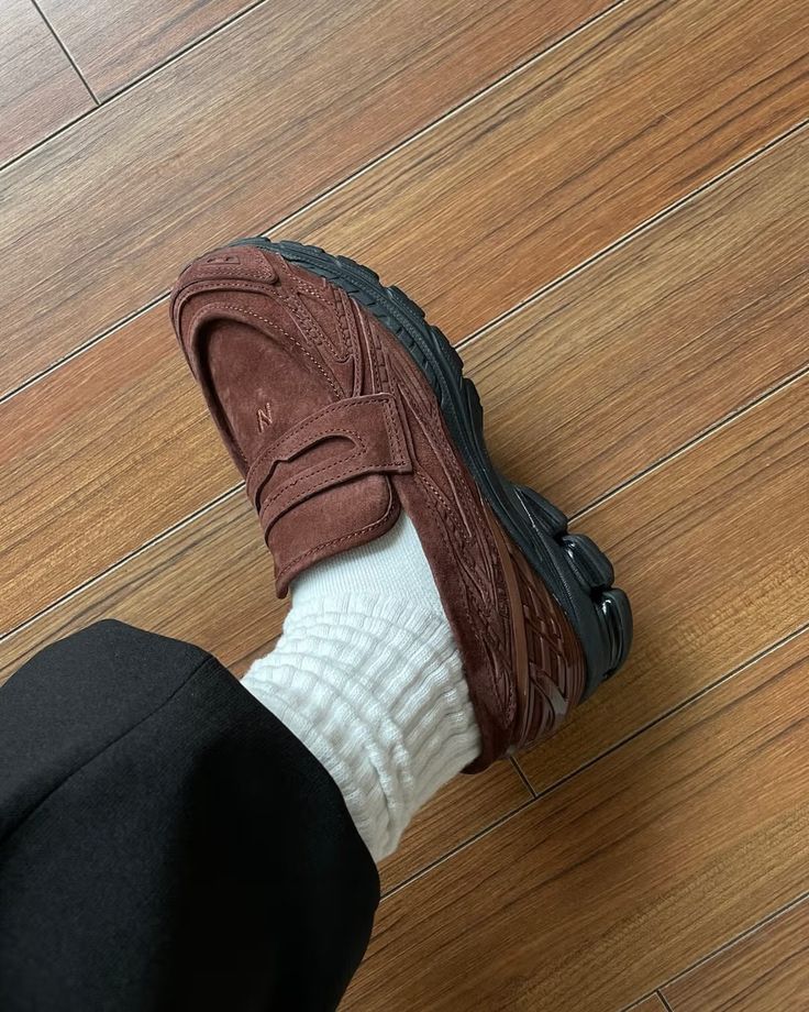 NEW BALANCE 1906L LOAFER RICH OAK