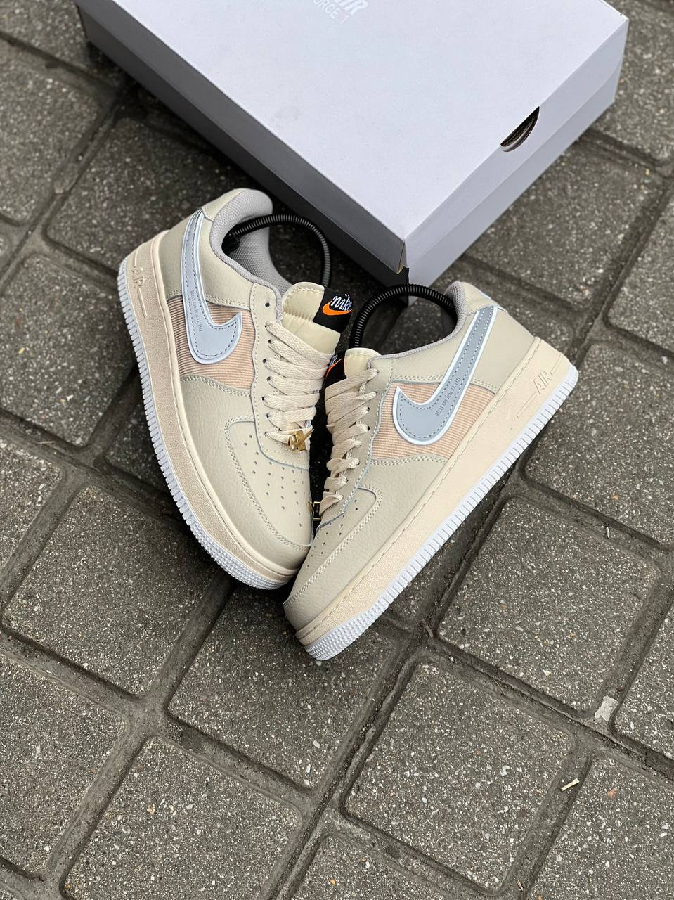 NIKE AIRFORCE ONE LOW SAND DRIFT BEIGE CREAM