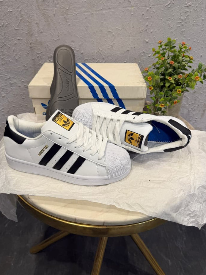 ADIDAS ORIGINALS SUPERSTAR BASIC