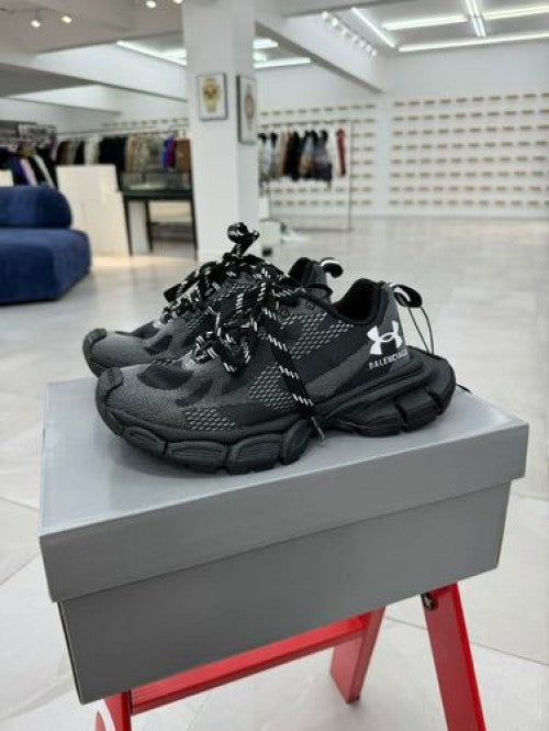 BALENCIAGA X UNDER ARMOUR 3XL KNIT TRAINER