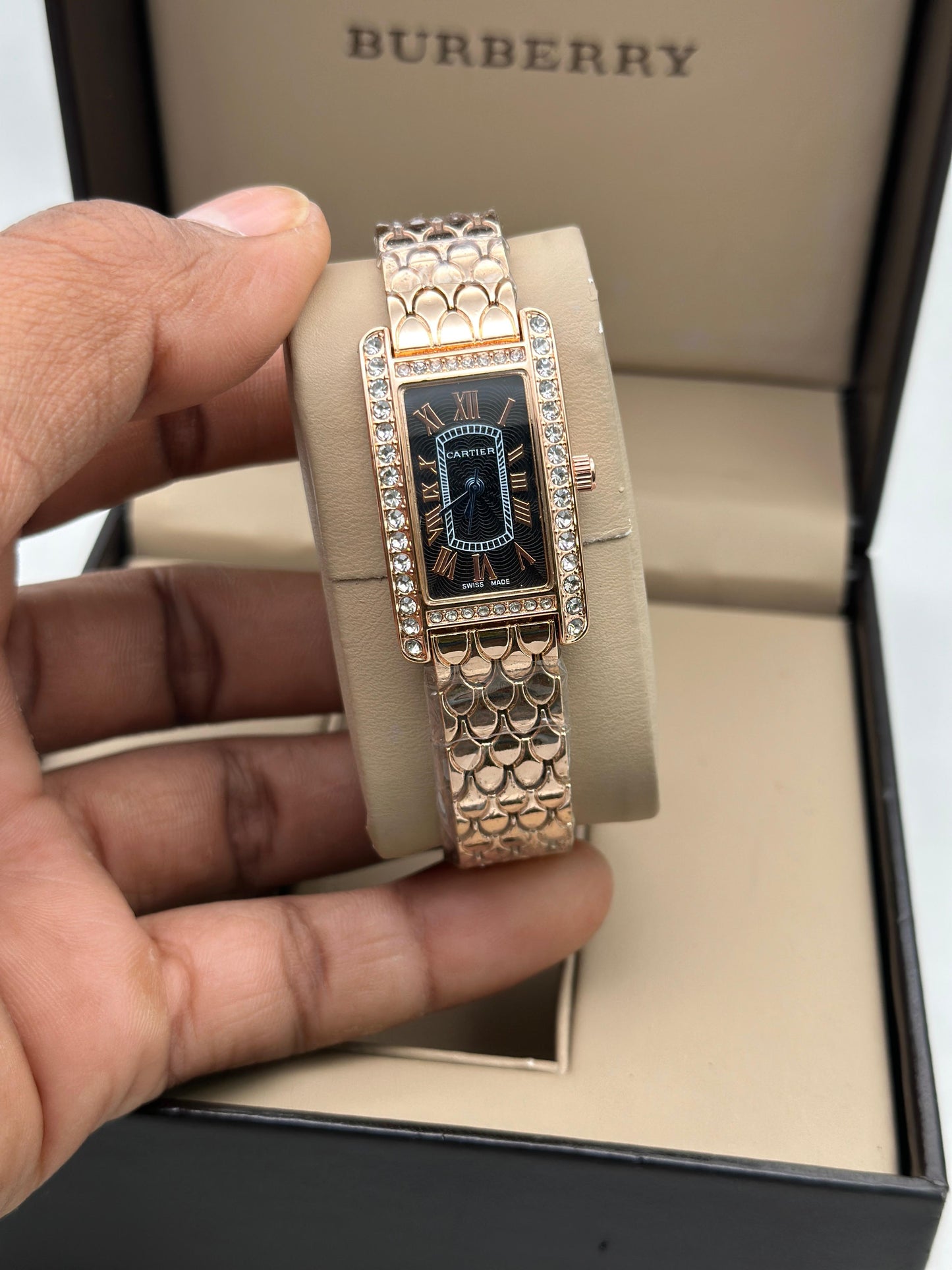 LADIES WATCH