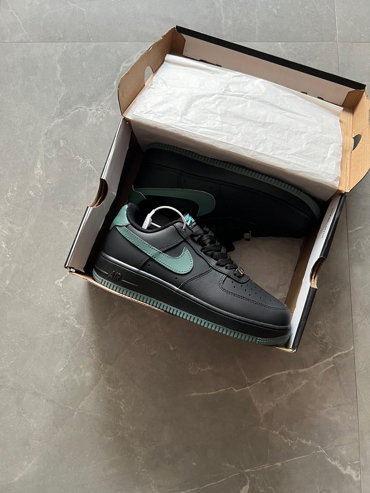 NIKE AIRFORCE ONE