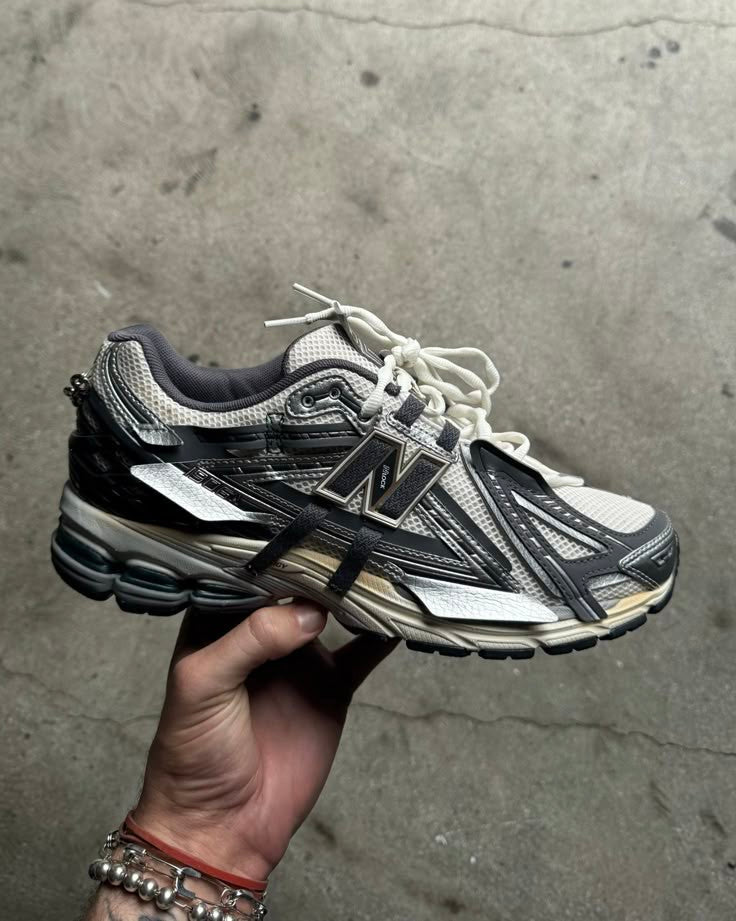NEW BALANCE 1906A REFINED FUTURE