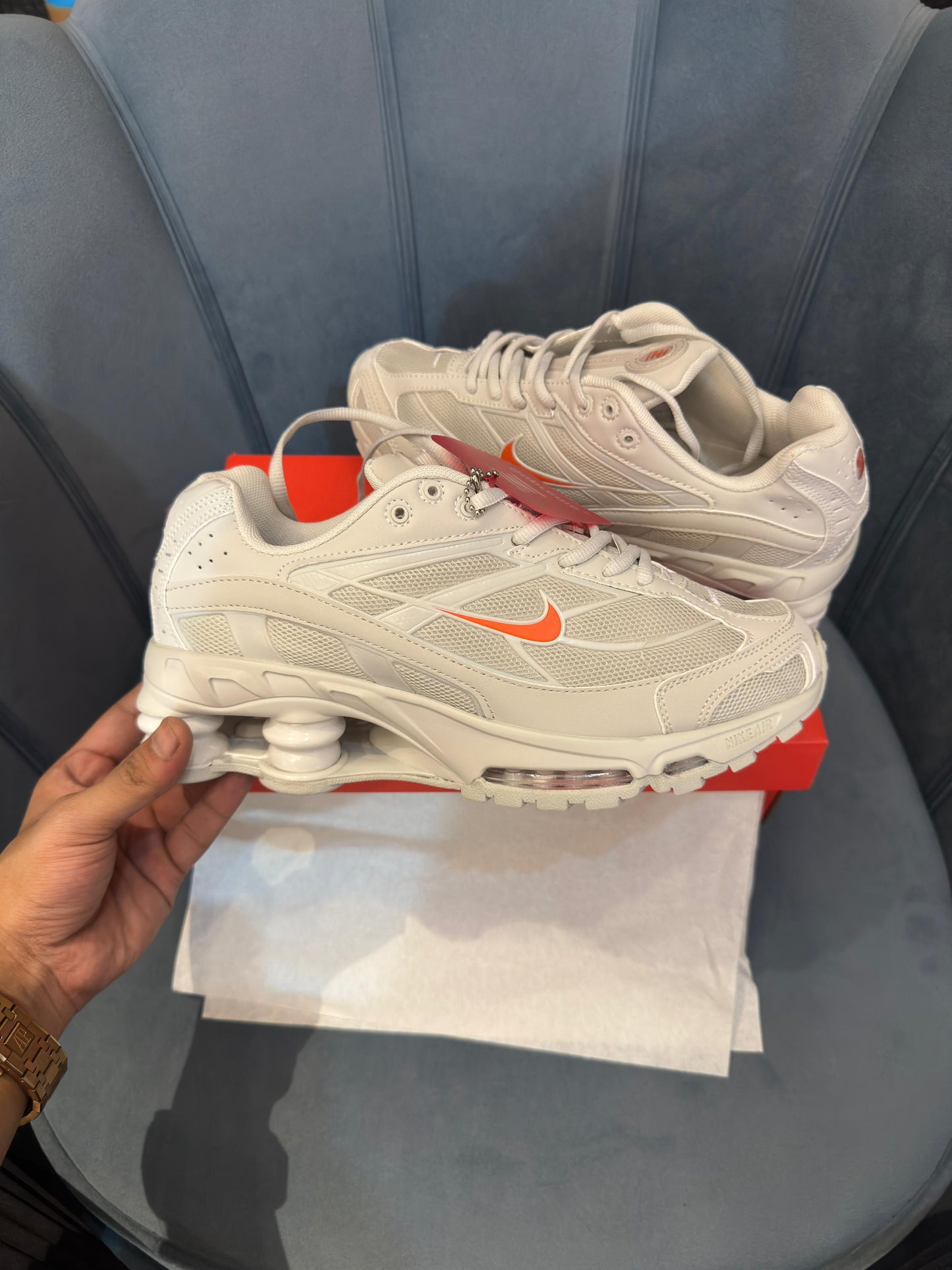 NIKE SHOX WHITE 2025