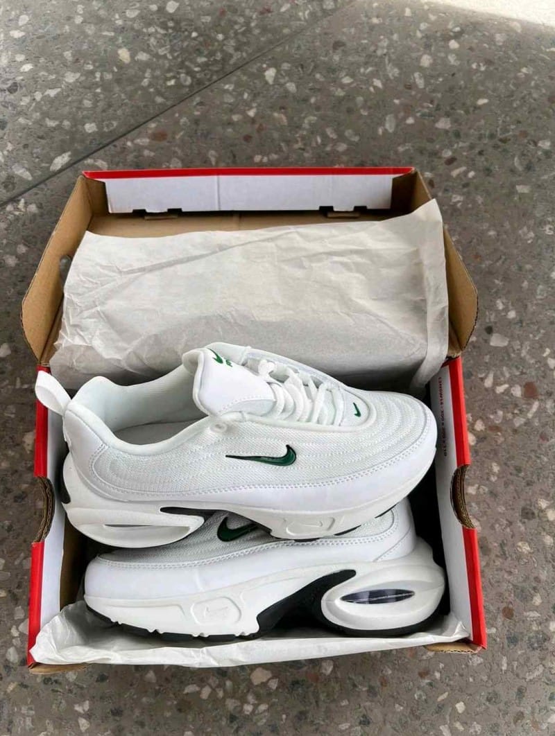 NIKE AIRMAX PORTAL