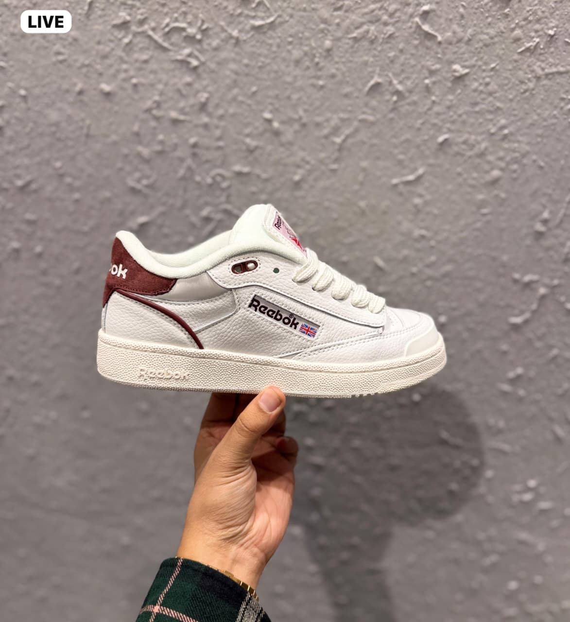 REEBOK CLASSIC WHITE WINE
