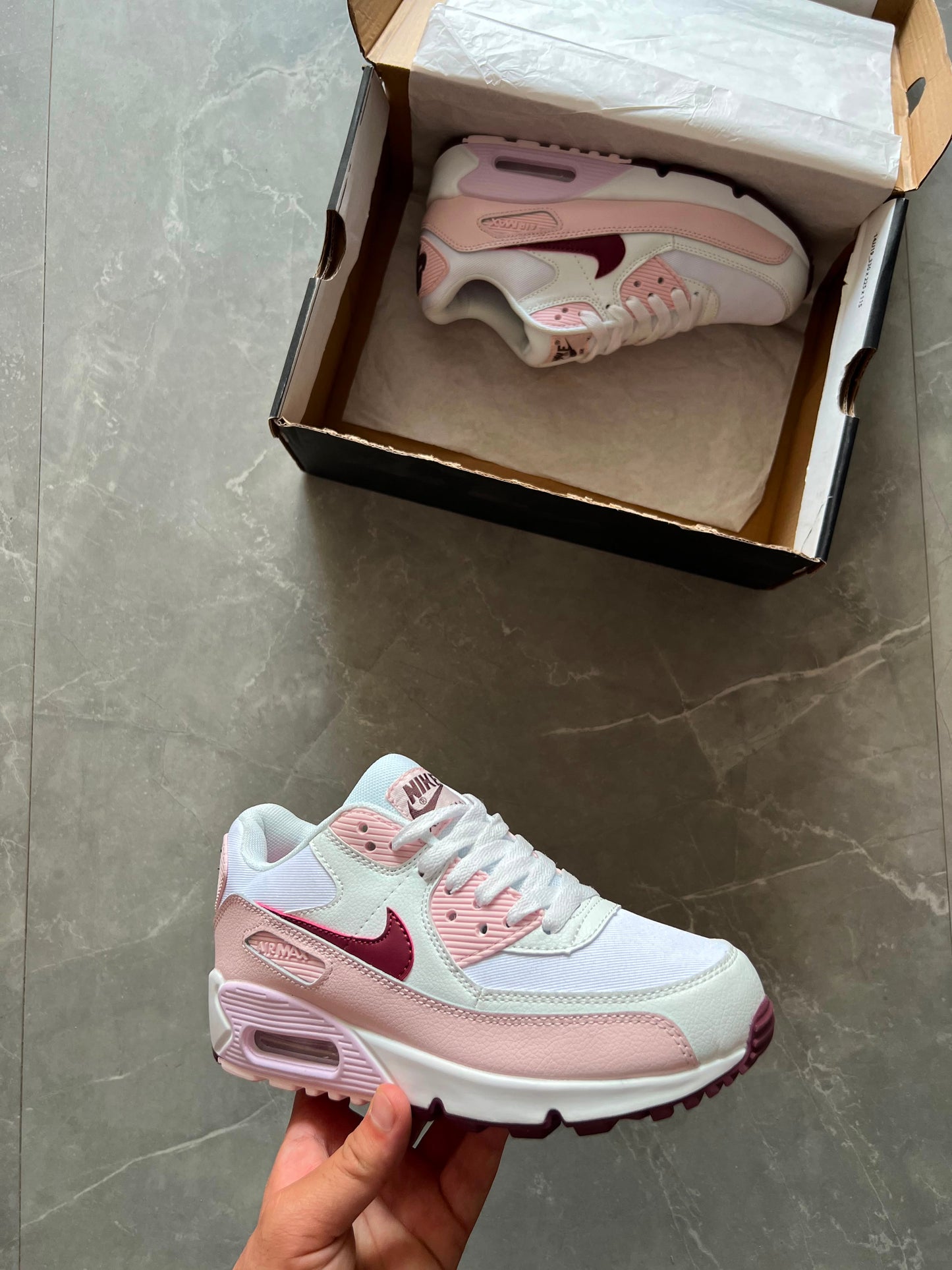NIKE AIRMAX 90
