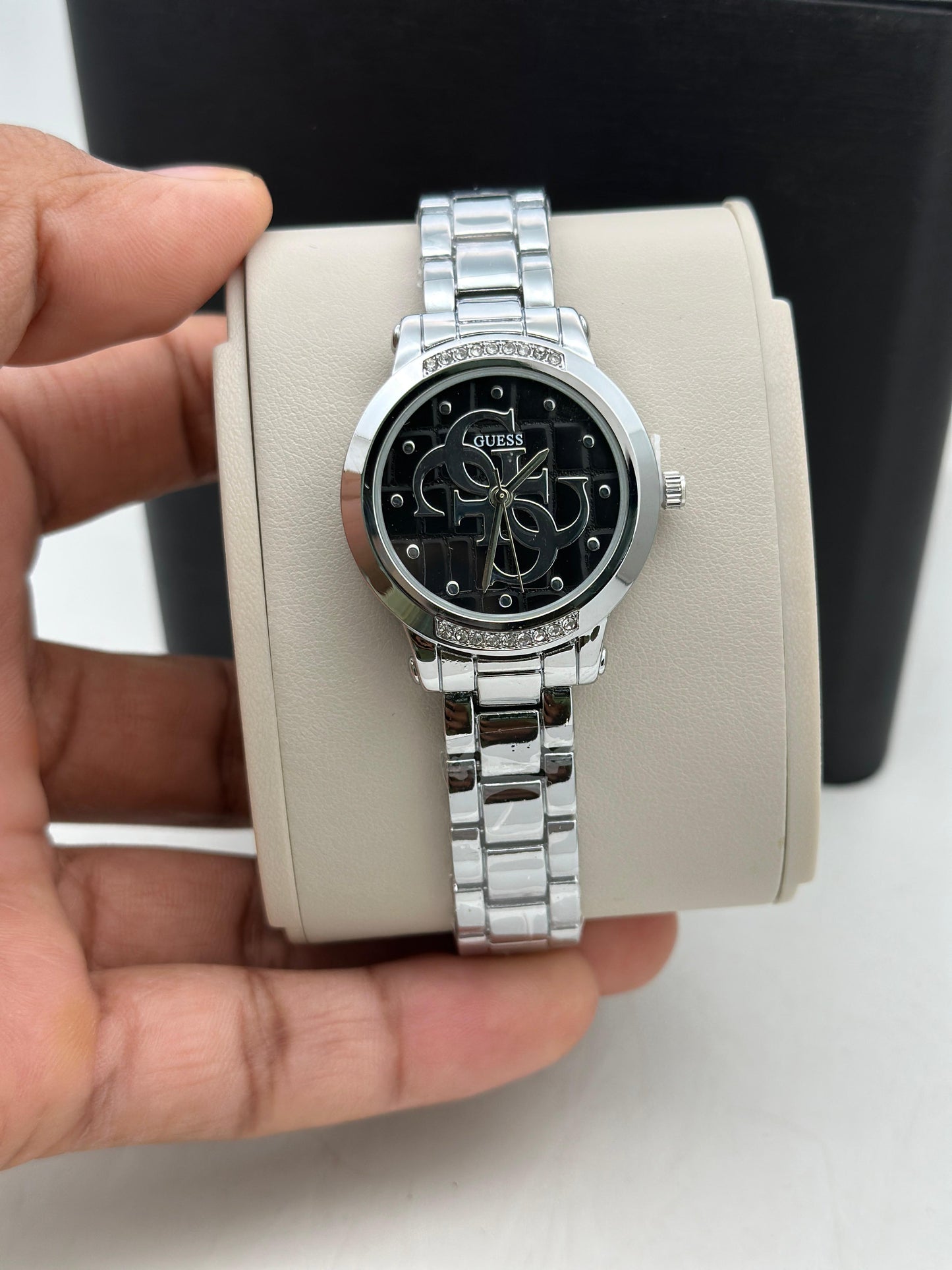 GUESS LADIES WATCH