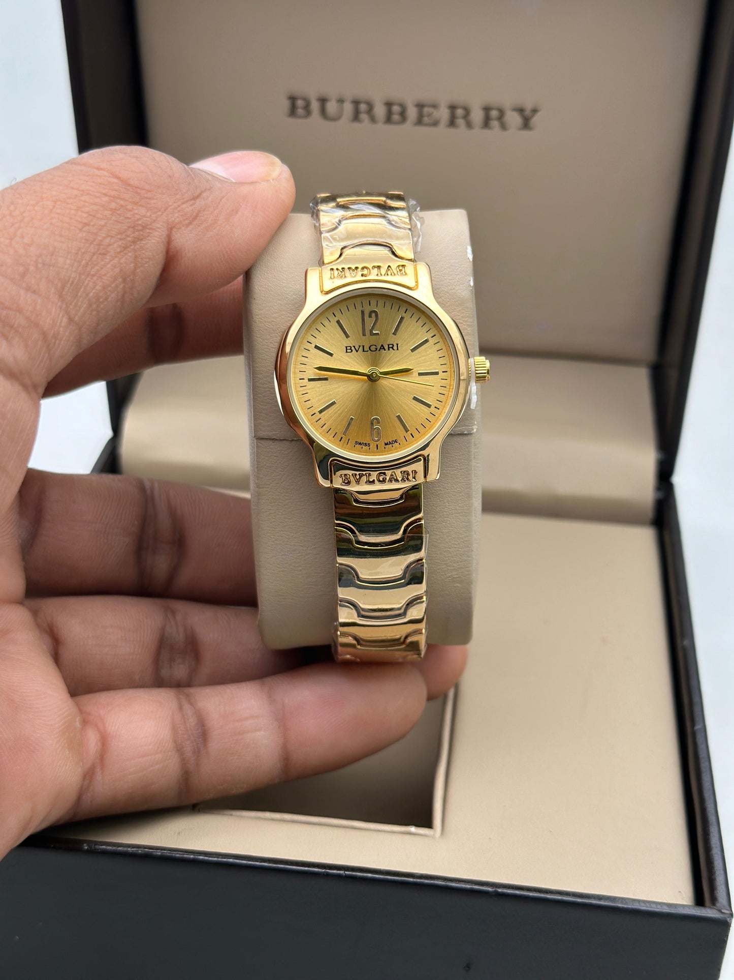 LADIES WATCH