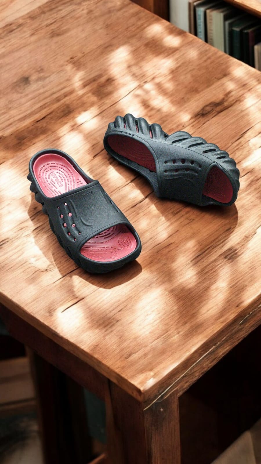 CROCS ECHO SLIDES