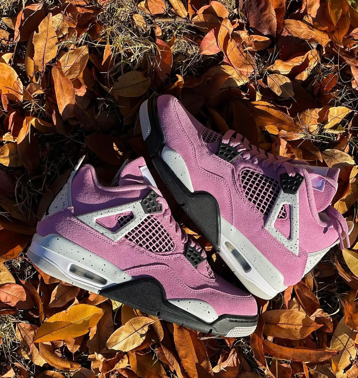NIKE AIR JORDAN 4 ORCHID PINK
