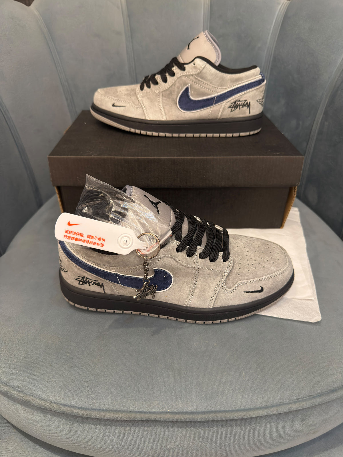 AIR JORDAN RETRO 1 STUSSY GREY BLUE