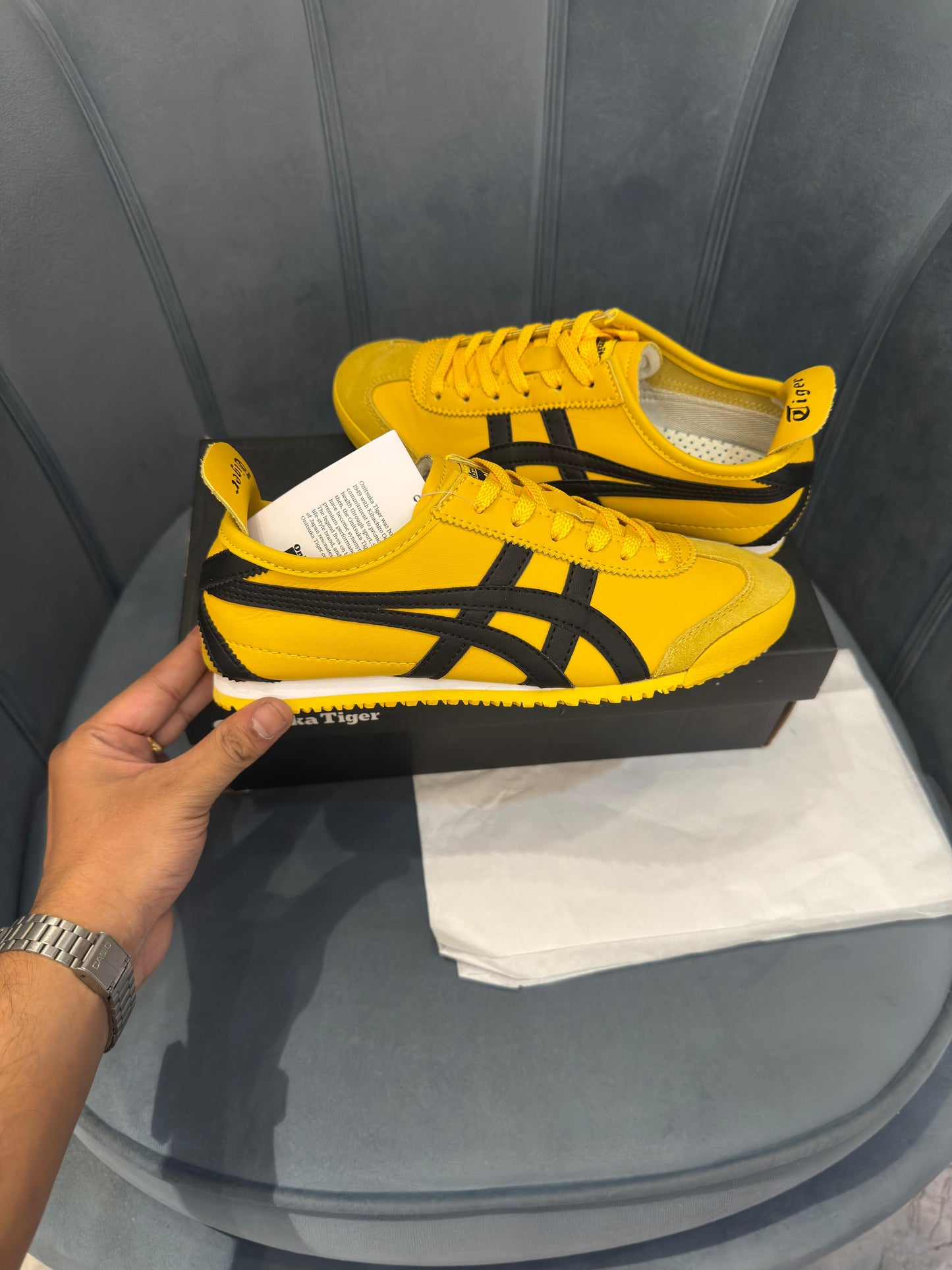 ONITSUKA TIGER LEATHER MEXICO 66 YELLOW