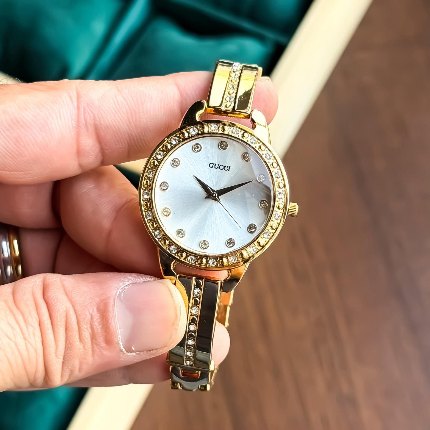 GUCCI WATCH
