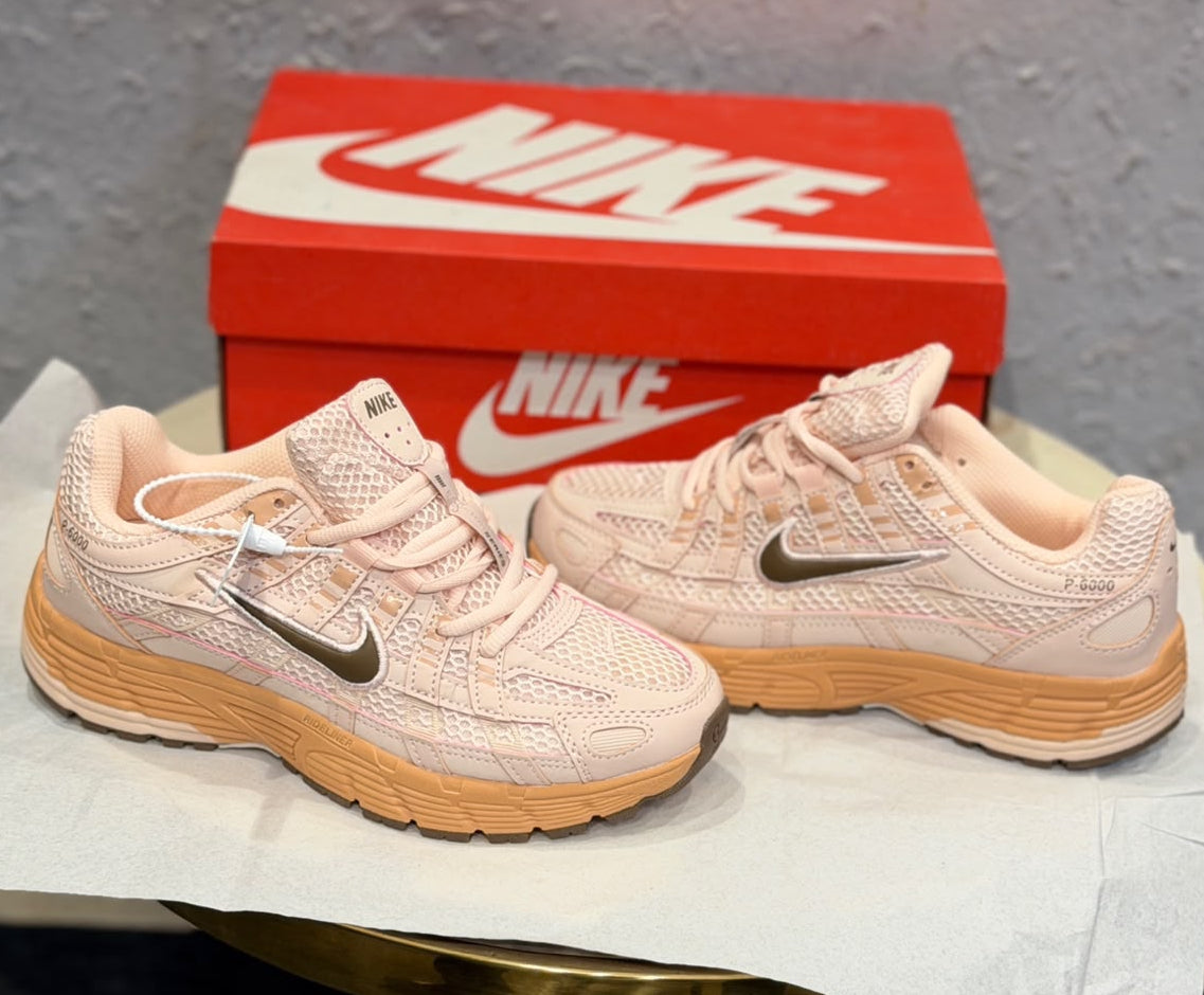 NIKE P 6000 TRAINER BROWN PINK