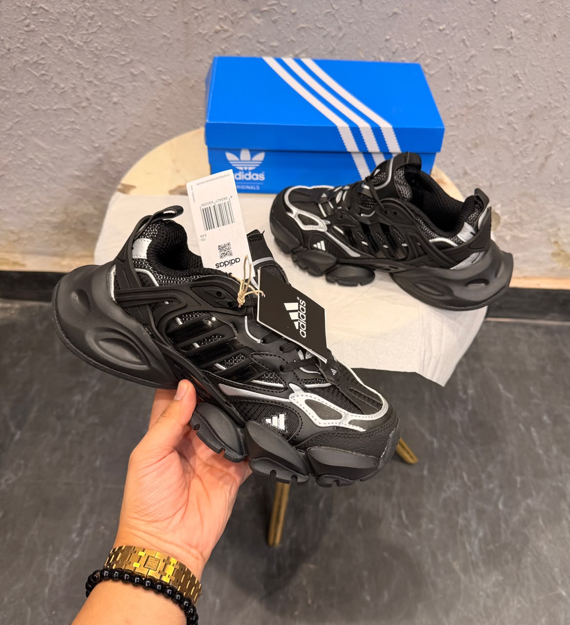ADIDAS ORIGINALS  RUNNER DELUXE