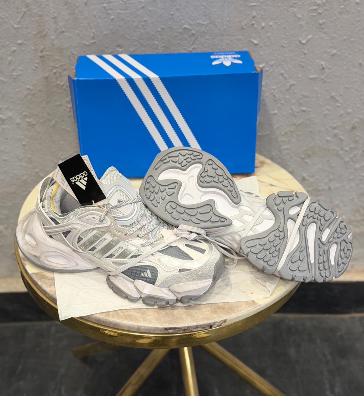 ADIDAS ORIGINALS  RUNNER DELUXE