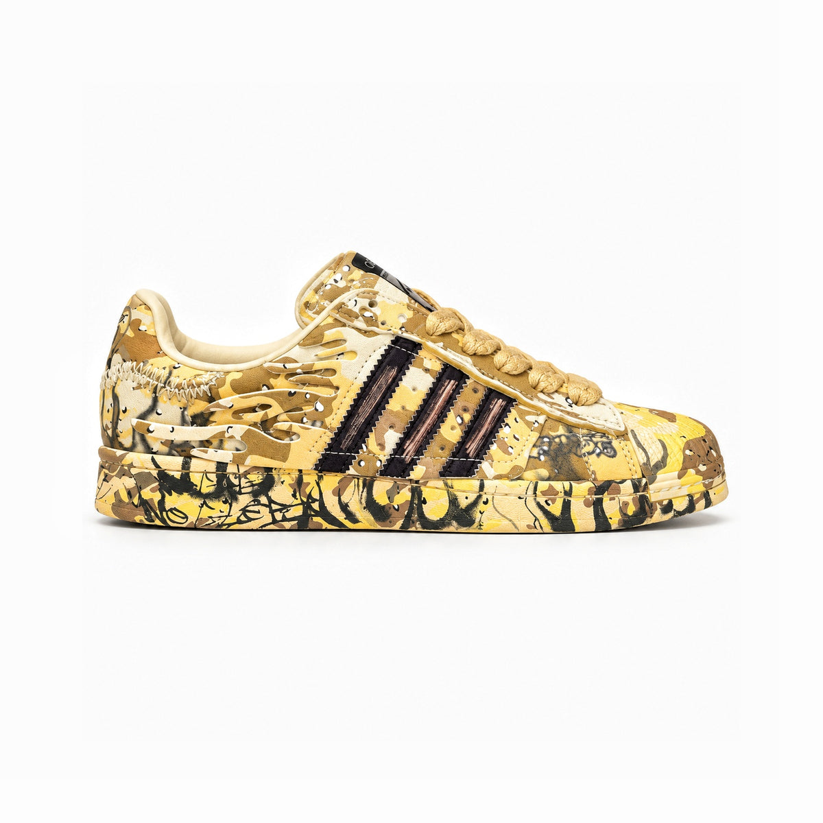 ADIDAS SUPERSTAR HELLSTAR DESART