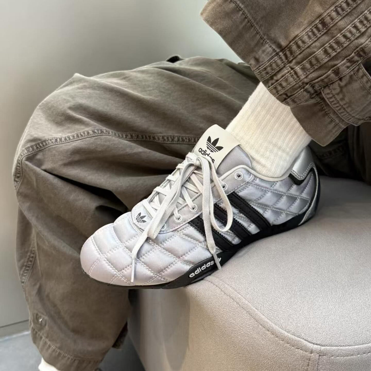 ADIDAS ORIGINAL ADIRACER LOW SILVER