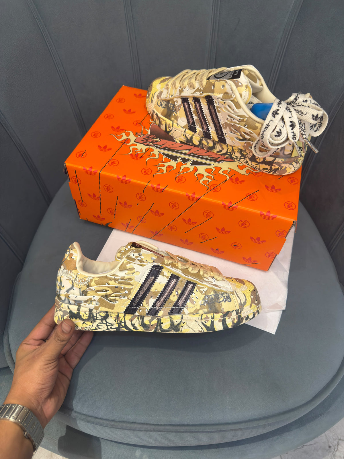 ADIDAS SUPERSTAR HELLSTAR DESART