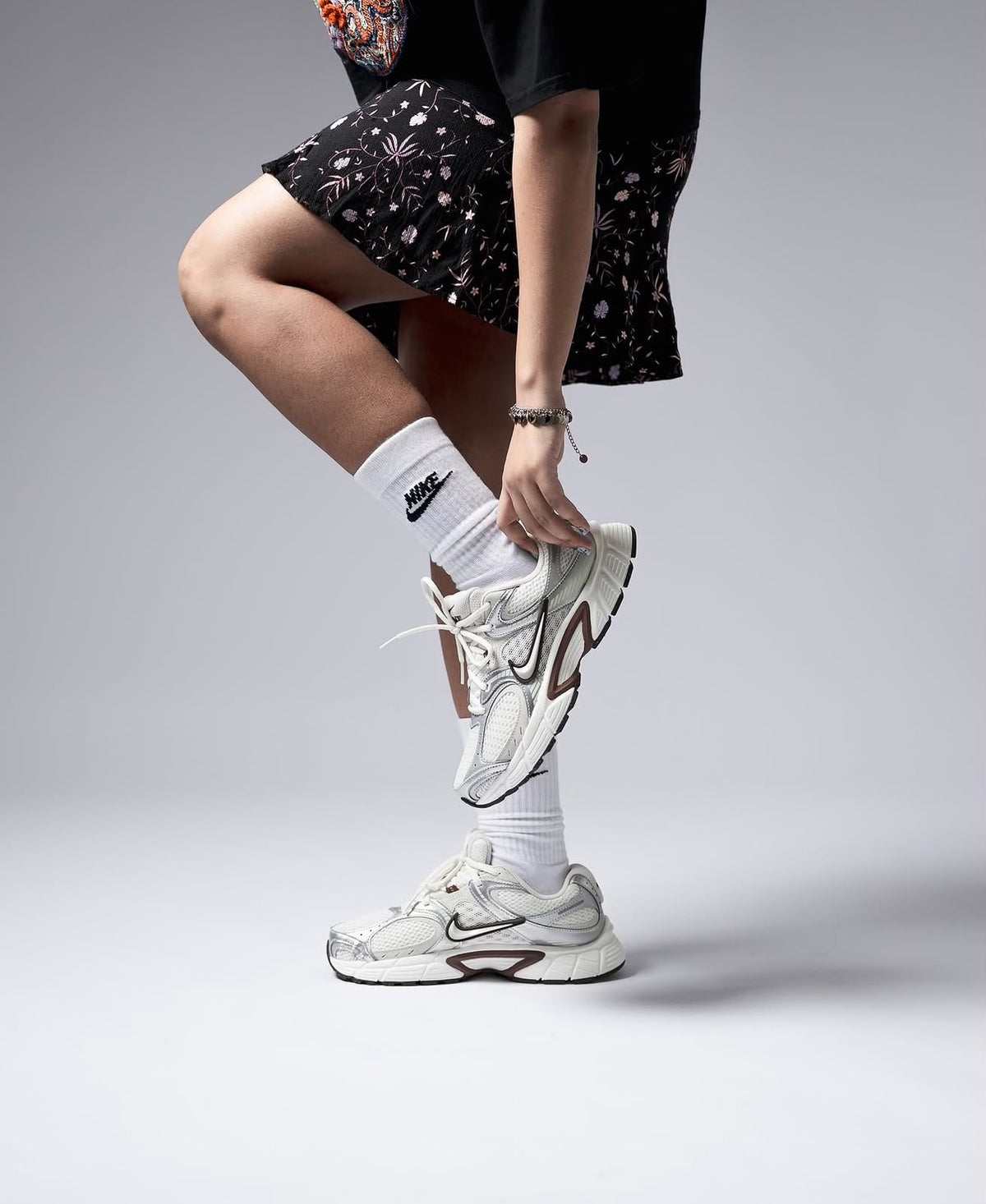 NIKE V5 RNR SAIL FAUNA BROWN PHANTOM