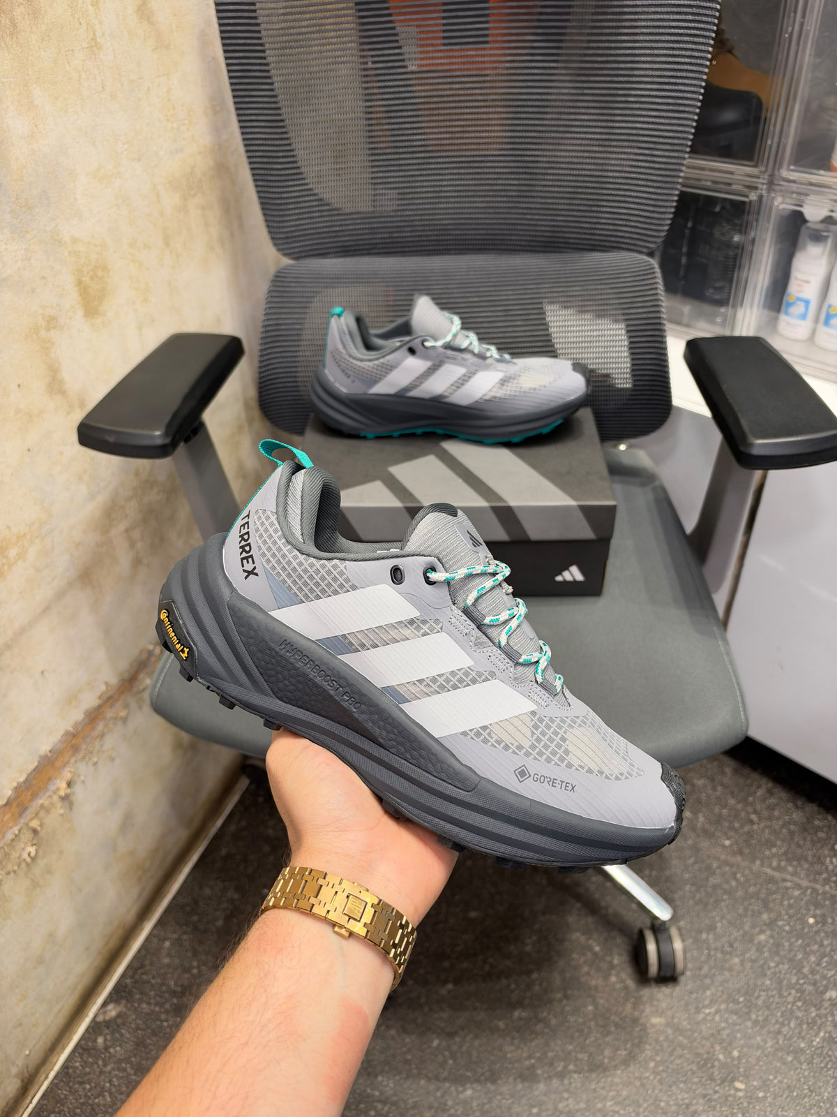 ADIDAS TERREX HIKER 3 LOW GORETEX GREY