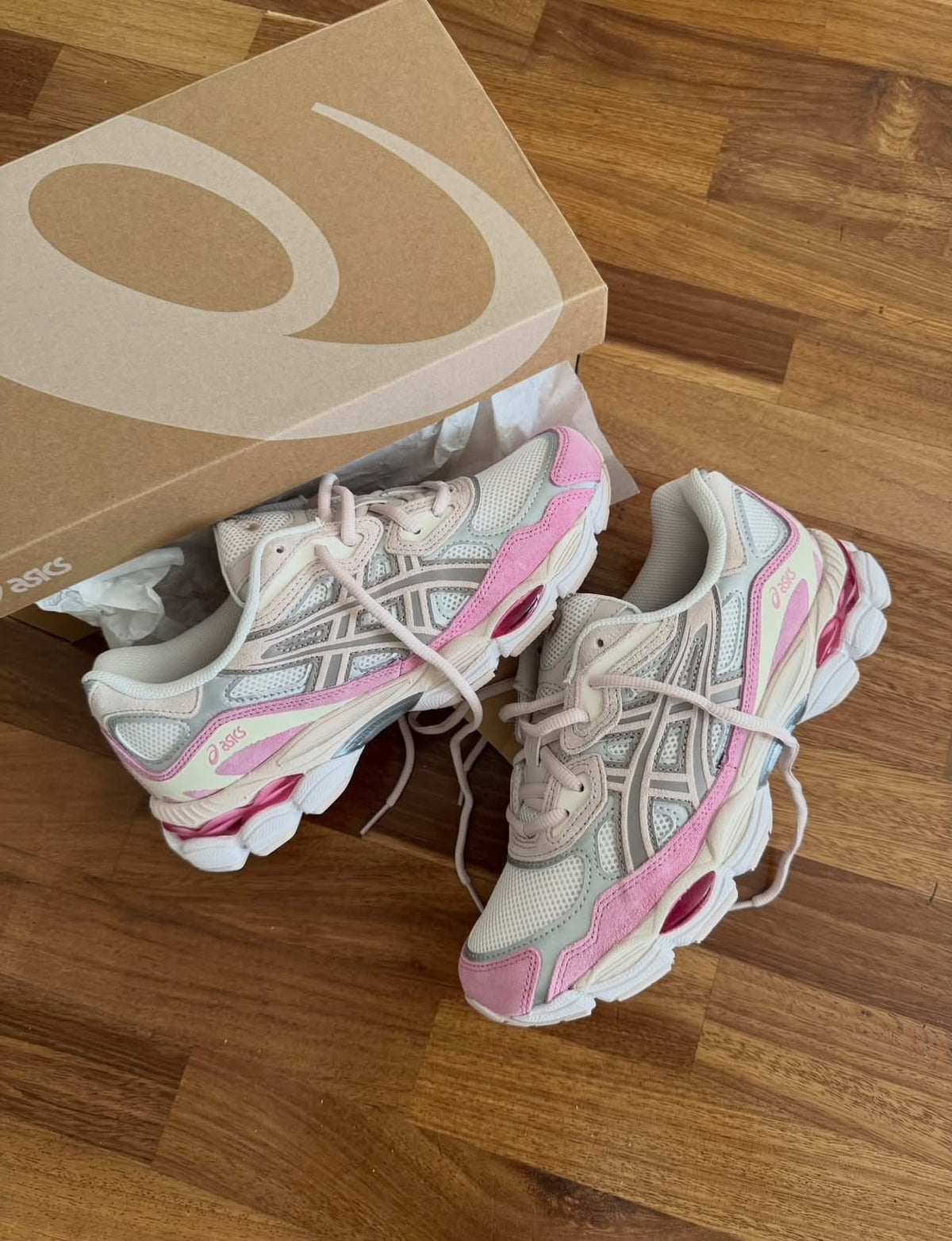 ASICS GEL NYC CREAM PINK