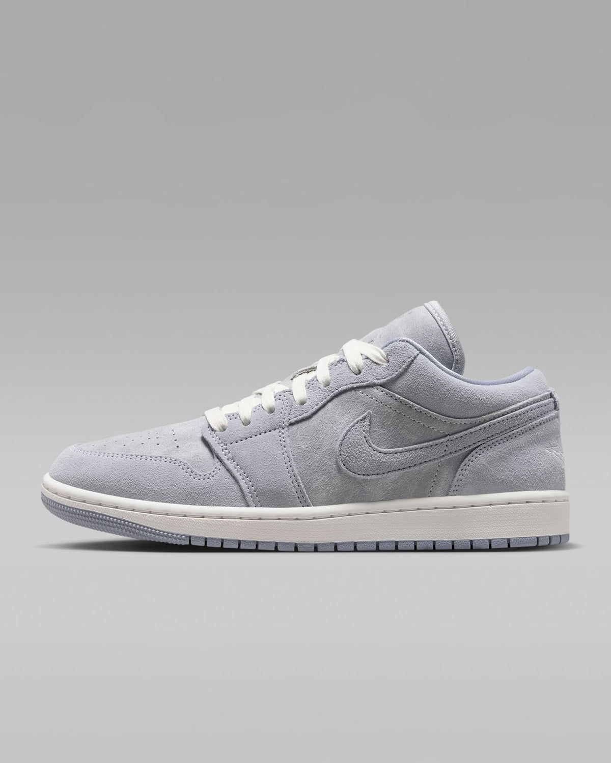NIKE AIR JORDAN 1 LOW OBSIDIAN MIST