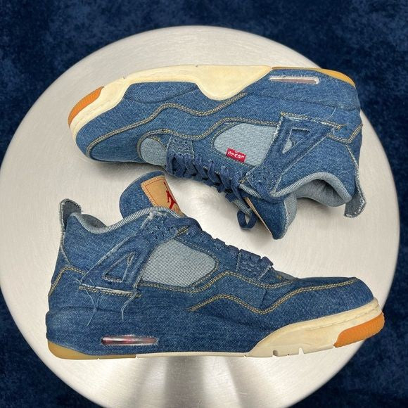 AIR JORDAN 4 X LEVIS DENIM BLUE  U.A