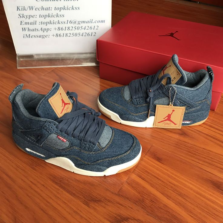 AIR JORDAN 4 X LEVIS DENIM BLUE  U.A