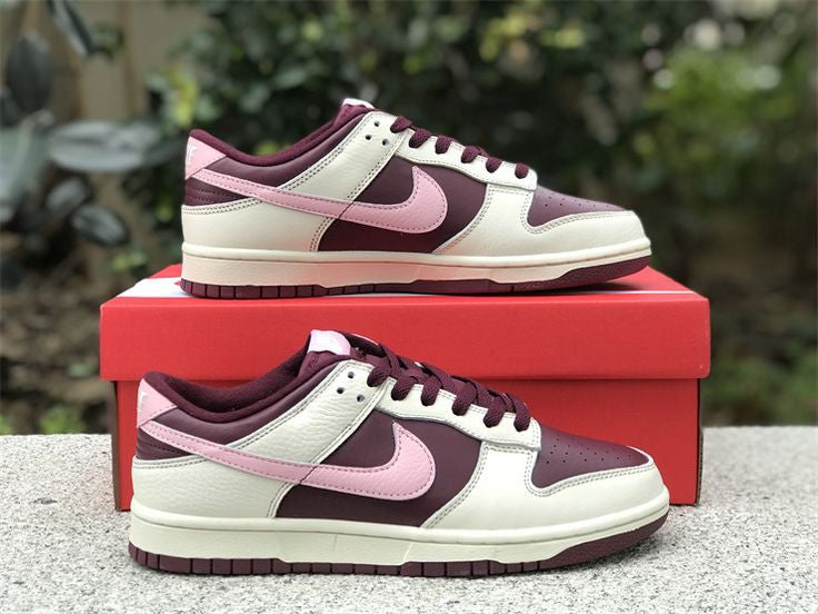 NIKE SB DUNK LOW VALENTINE'S DAY