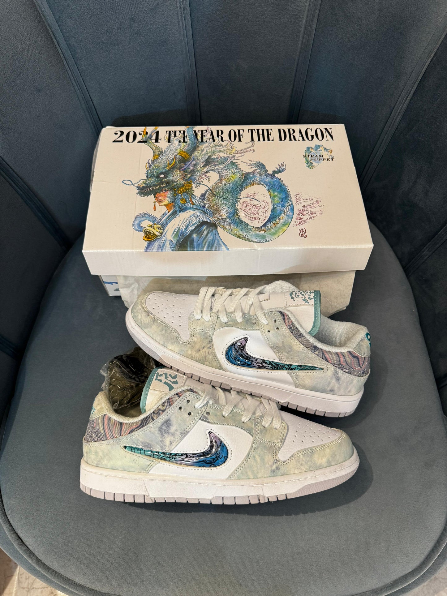 NIKE SB DUNK YEAR OF DRAGON STEAM PUPPET