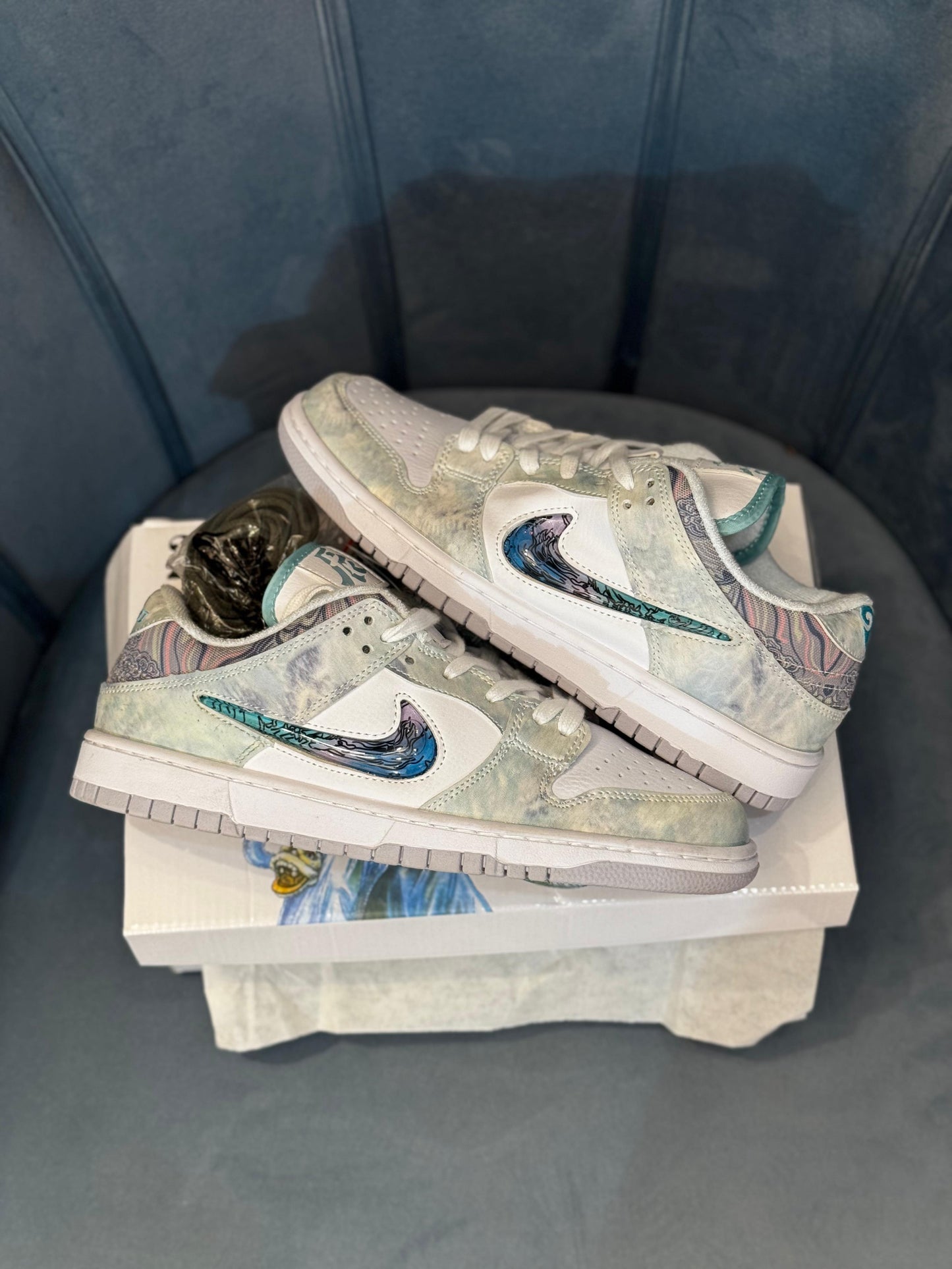 NIKE SB DUNK YEAR OF DRAGON STEAM PUPPET