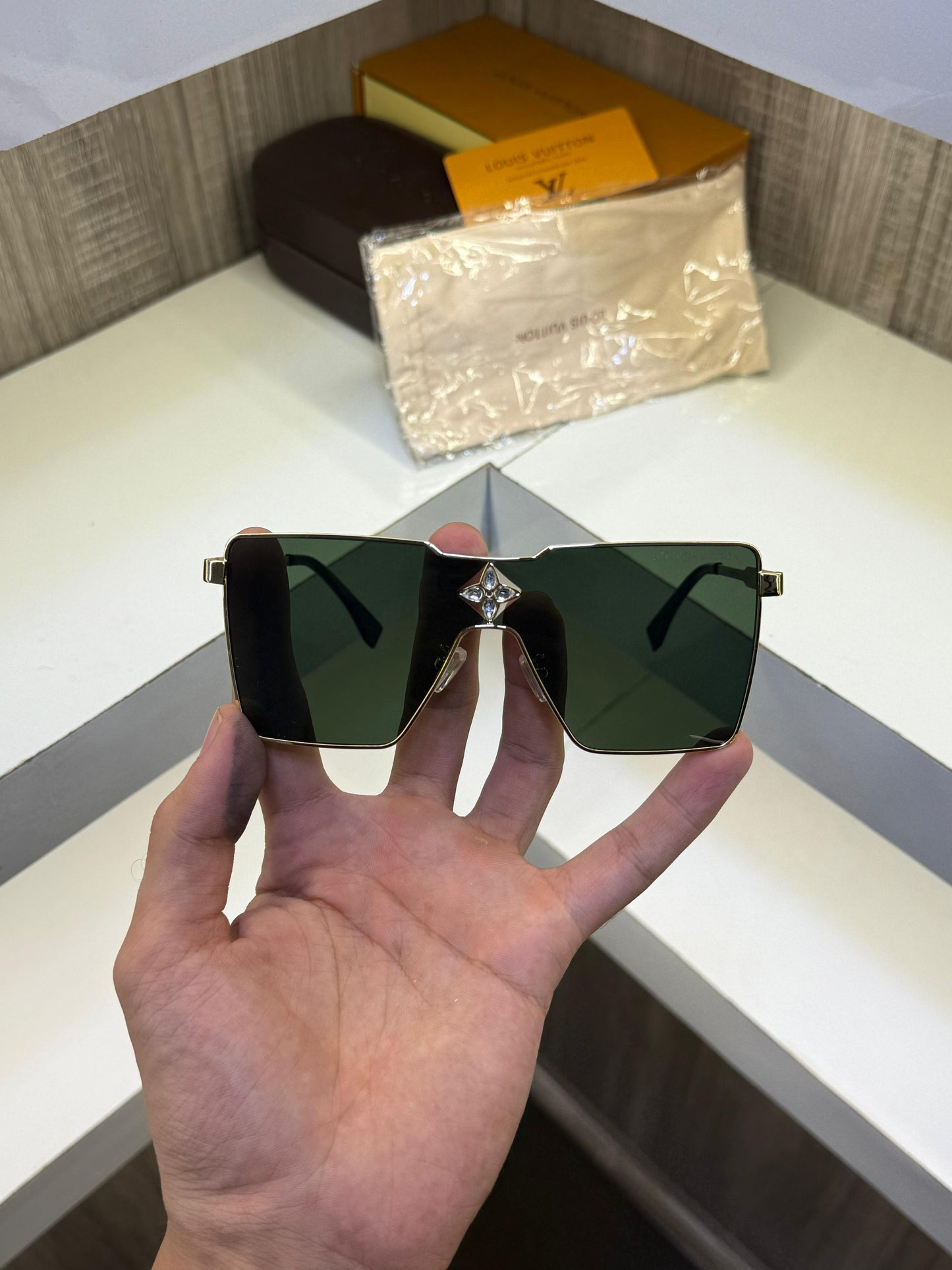 LV 1700 CYCLONE SUNGLASS