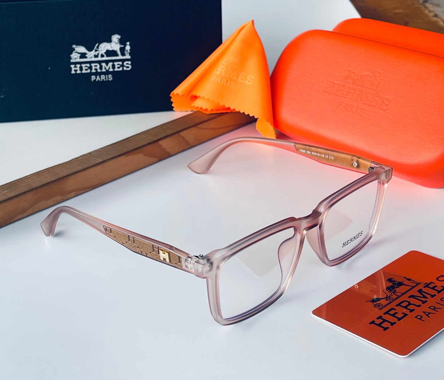 HERMES TRANSPARENT SUNGLASS