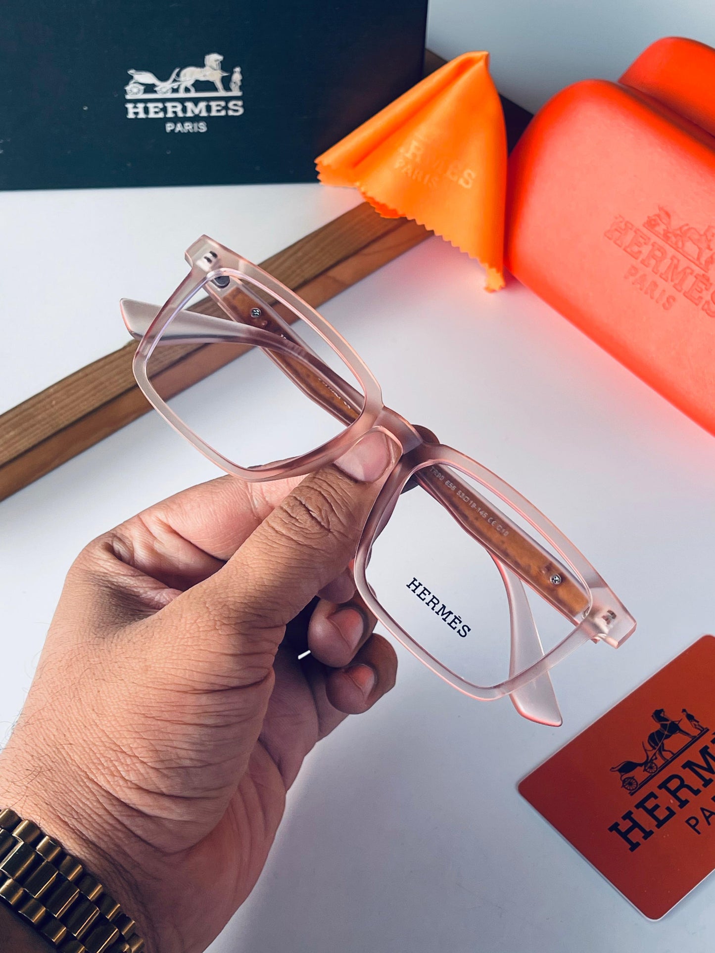 HERMES TRANSPARENT SUNGLASS