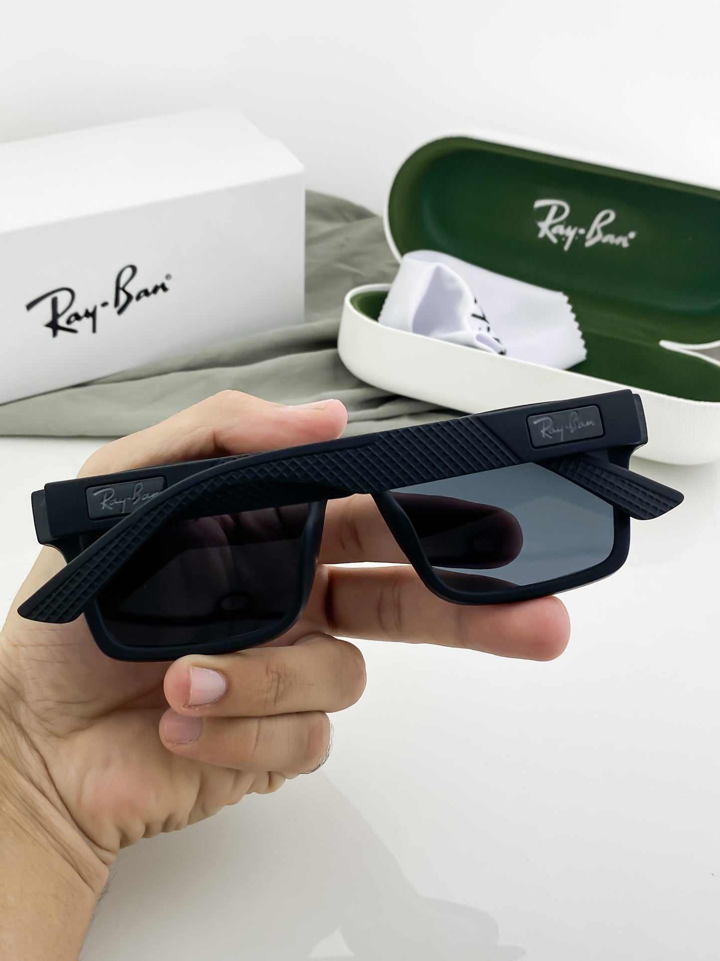 RAYBAN SUNGLASS