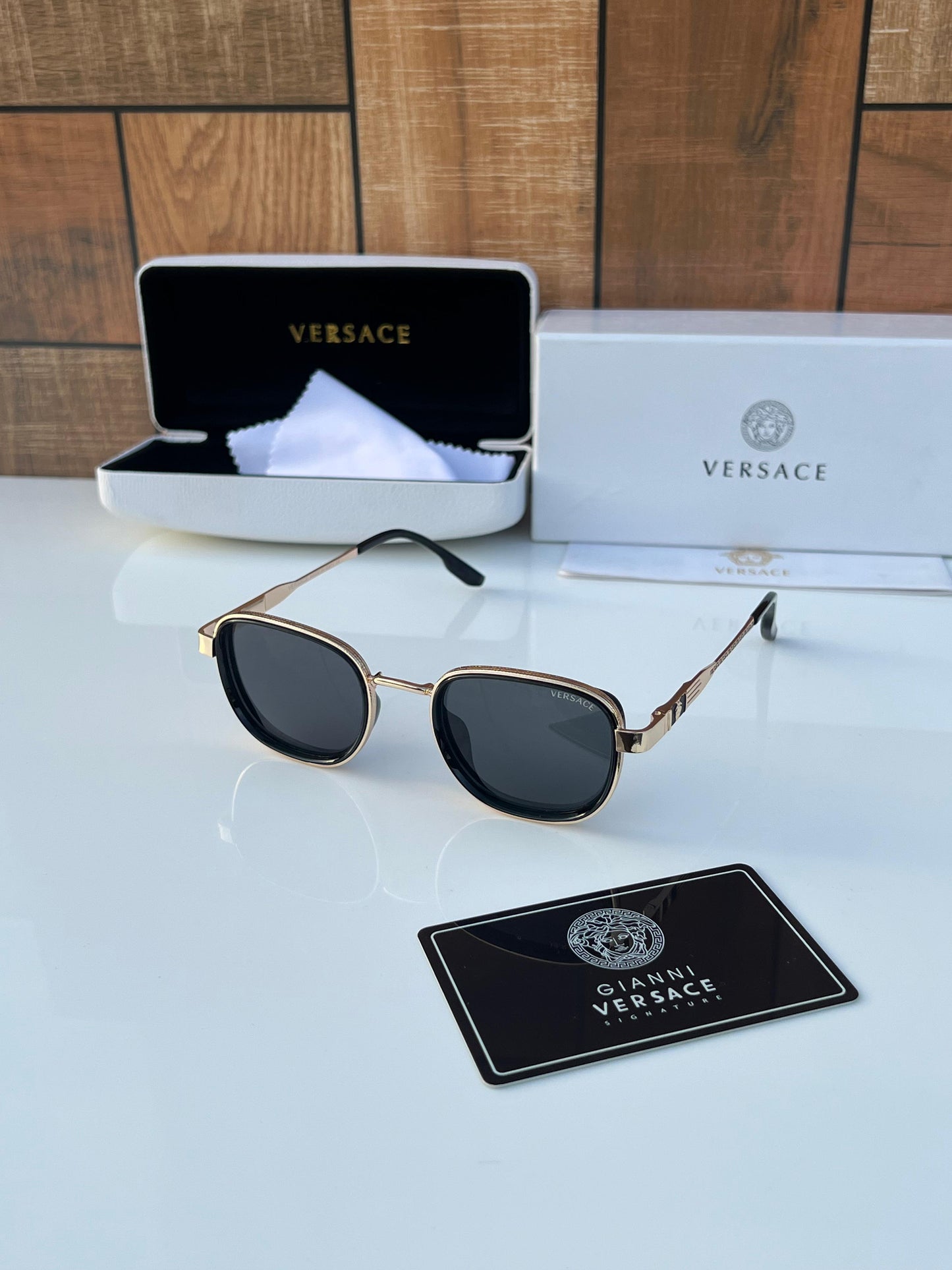 VERSACE SUNGLASS