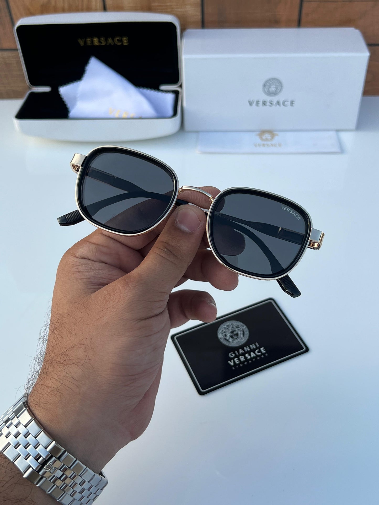 VERSACE SUNGLASS