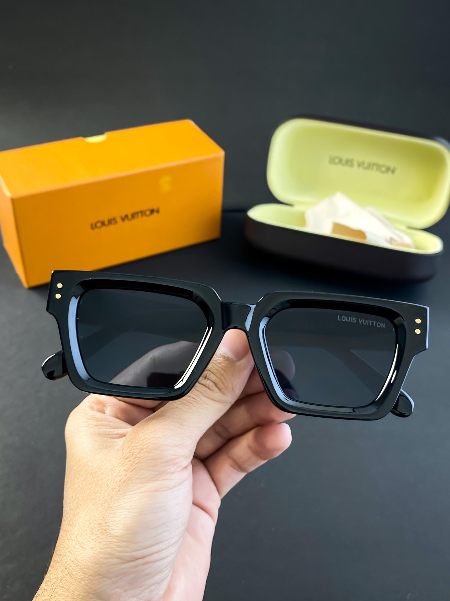 LOUIS VUITTON SUNGLASSES