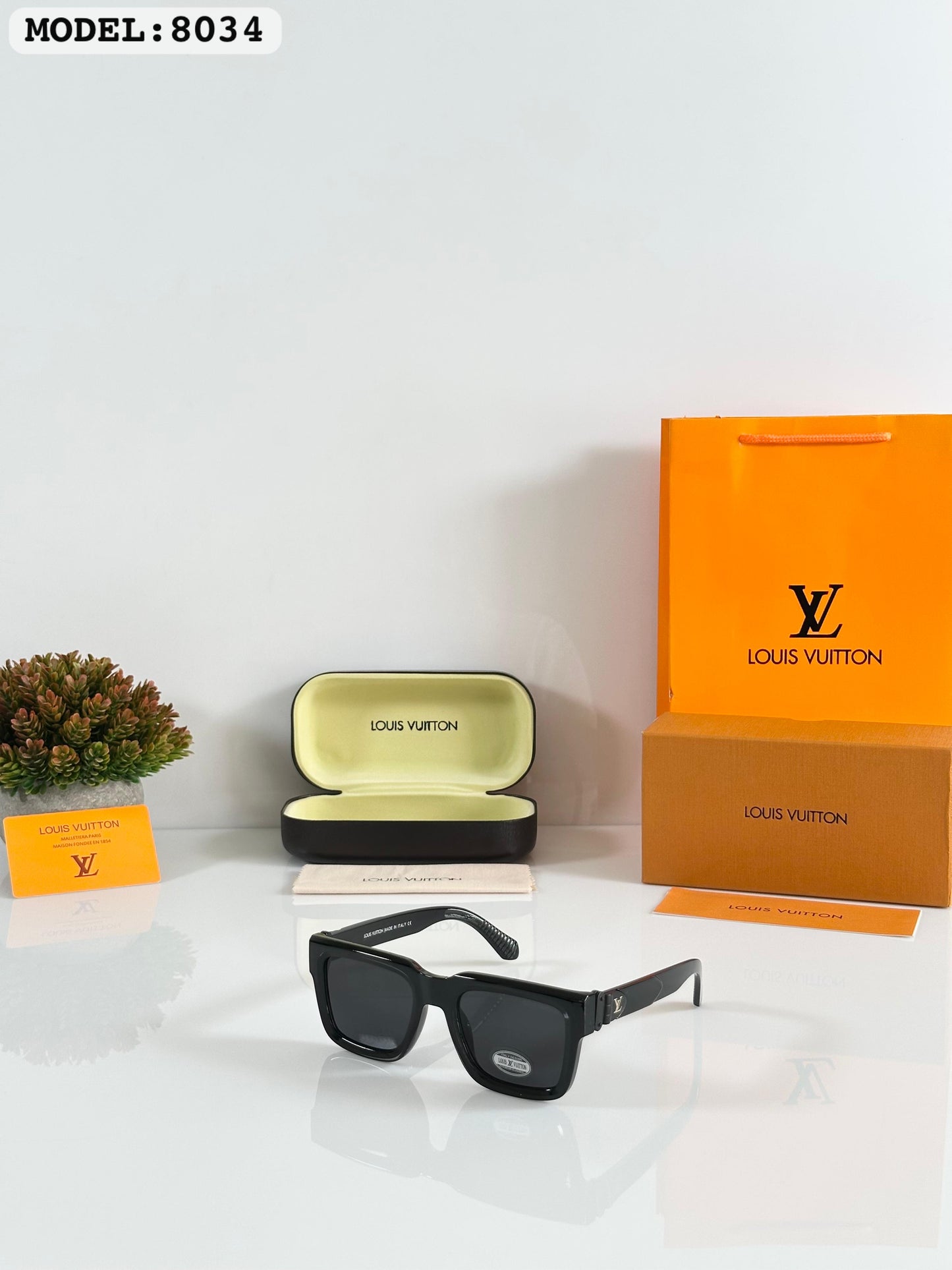 LOUIS VUITTON SUNGLASSES