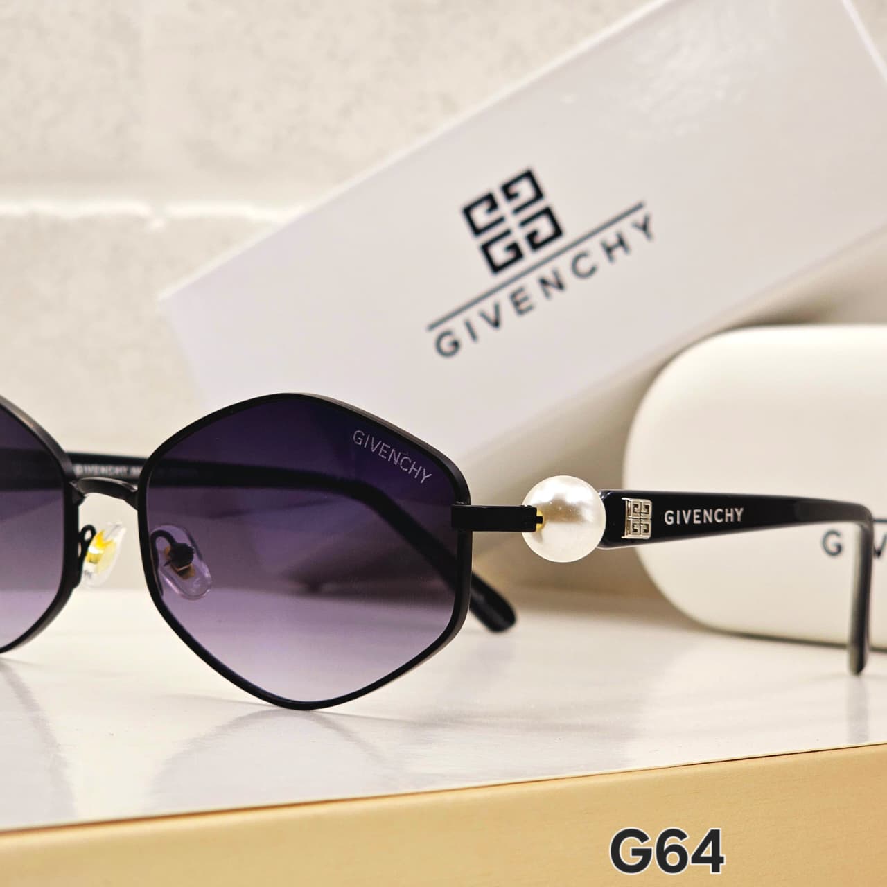 GIVENCHY SUNGLASSESS