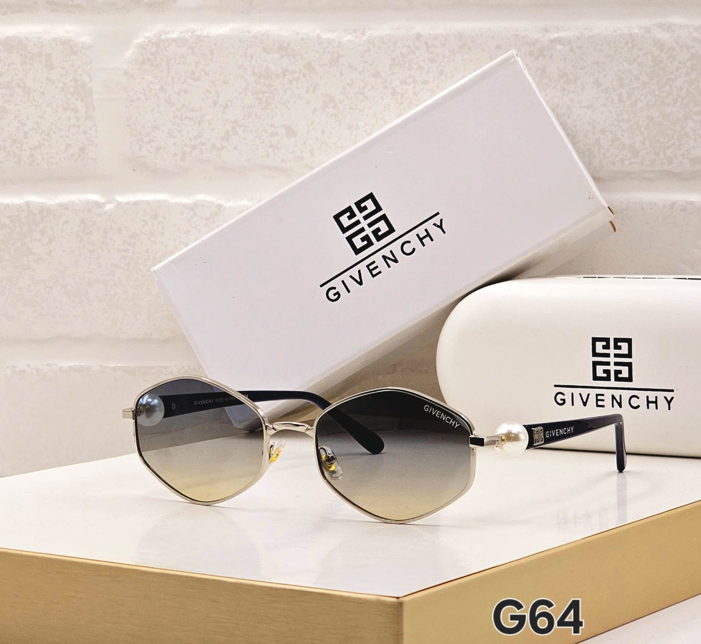 GIVENCHY SUNGLASSESS