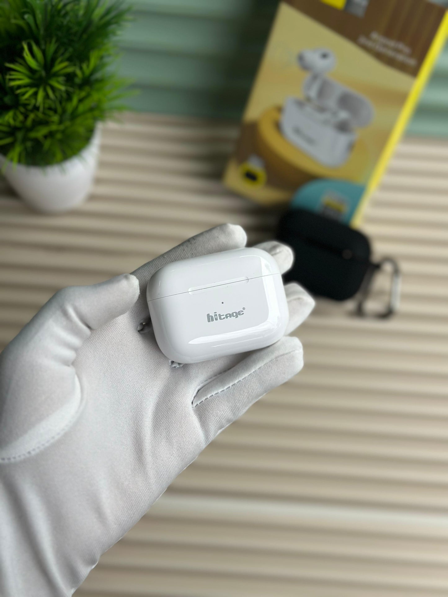 AIRPOD PRO 2 ND GENERATION EAR BUDS