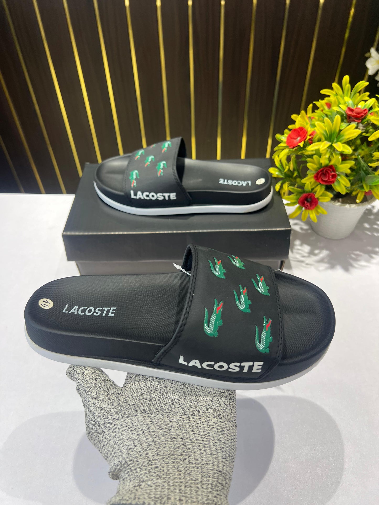 LACOSTE PREMIUM SLIDES